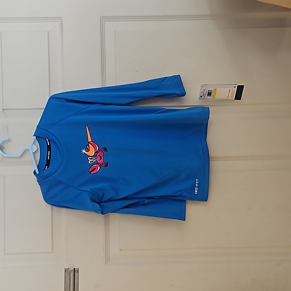 NIKE BOYS CRAB SWOOSH HYDROGUARD: BLUE: NEW WITH TAGS: SIZE 4